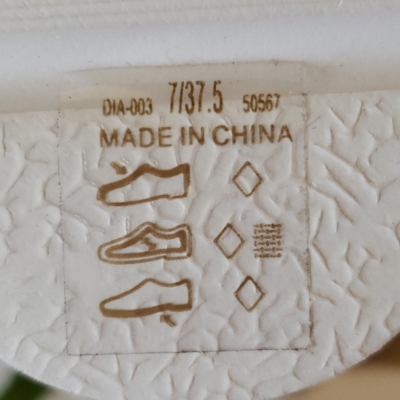 Dirty laundry sandal - Picture 7 of 7